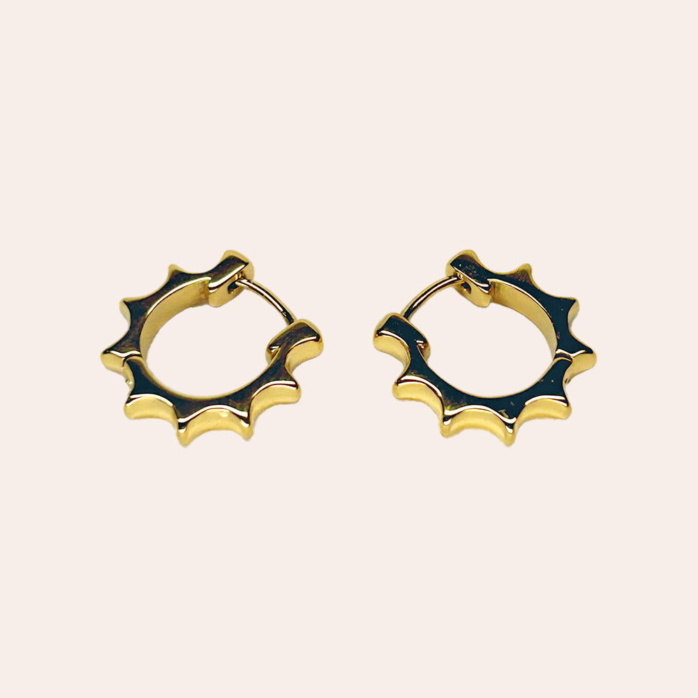 16mm Jagged Creole Ohrringe 14K vergoldet