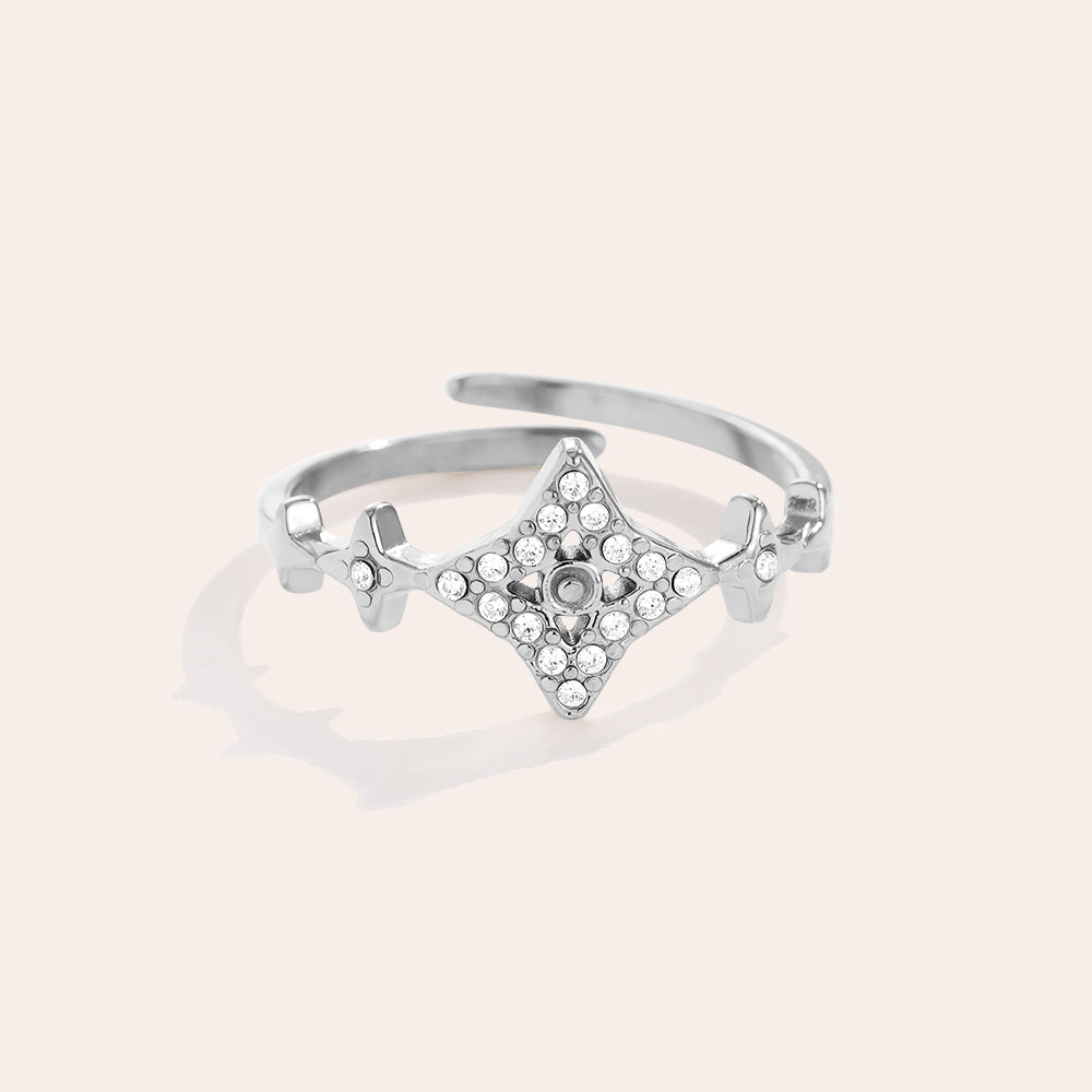 Nice Sharp Diamond Stars Ring 14K vergoldet